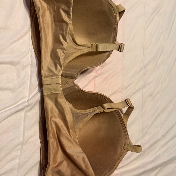 Victoria's Secret Fabulous Line Demi Nude 38DD Underwire Bra - Picture 2 of 4